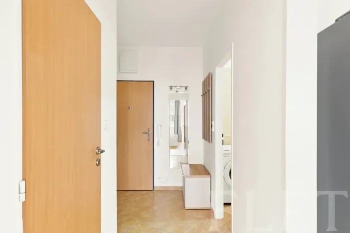 Pronájem bytu 2+kk, Praha - Vysočany, Pod Harfou, 48 m2