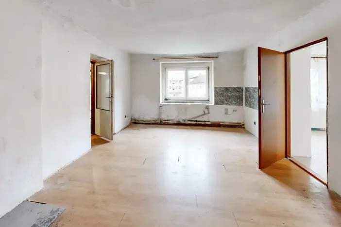 Prodej bytu 3+1, Lišany, Na vrškách, 115 m2