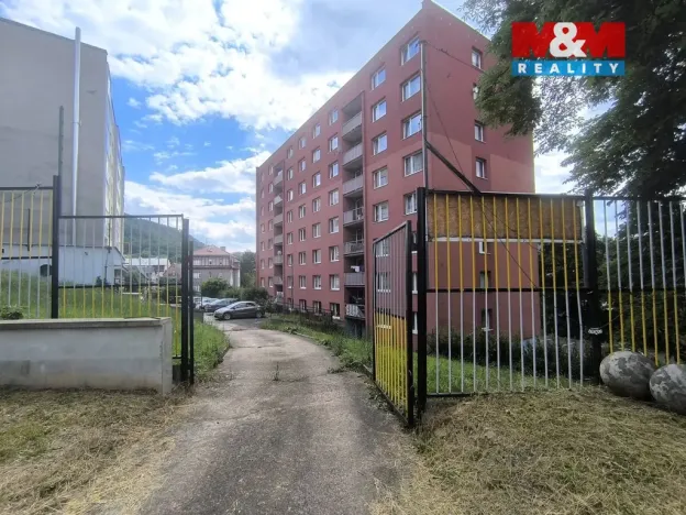 Pronájem komerční nemovitosti, Ústí nad Labem, Žukovova, 74 m2