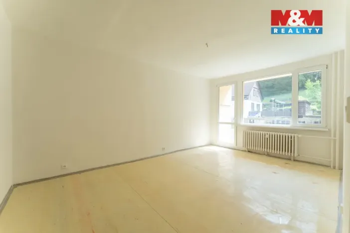 Prodej bytu 2+1, Desná - Desná II, Poštovní, 66 m2