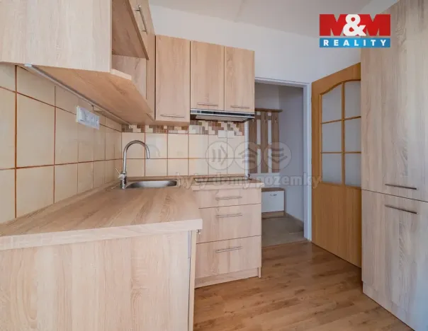 Pronájem bytu 2+kk, Sokolov, Švabinského, 37 m2