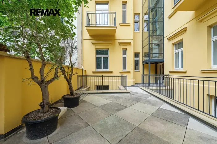 Prodej bytu 2+kk, Praha - Vinohrady, Korunní, 49 m2