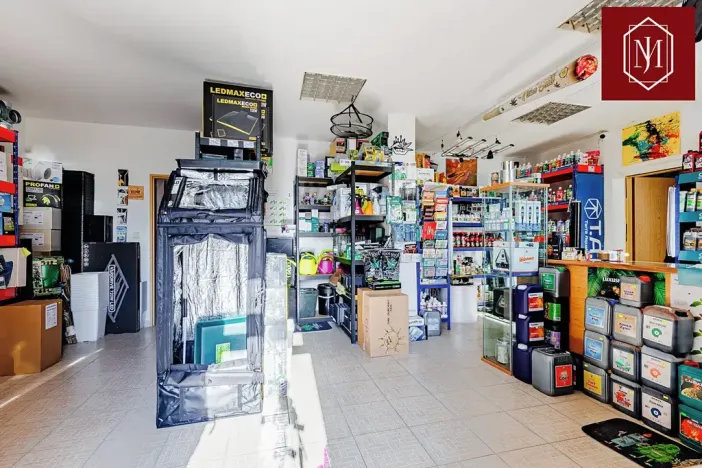 Prodej obchodního prostoru, Jihlava, Polenská, 103 m2
