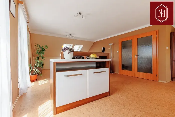 Prodej rodinného domu, Strmilov, 200 m2