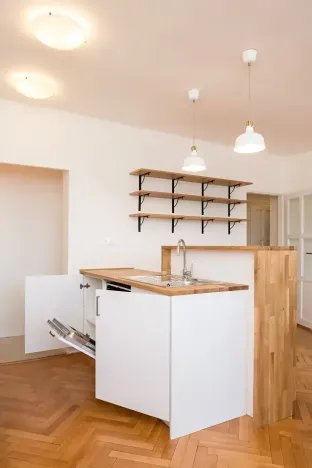 Pronájem bytu 4+kk, Praha - Vokovice, Africká, 77 m2
