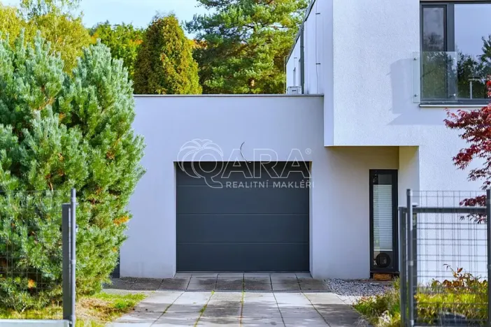Prodej rodinného domu, Velké Popovice, U Školky, 190 m2