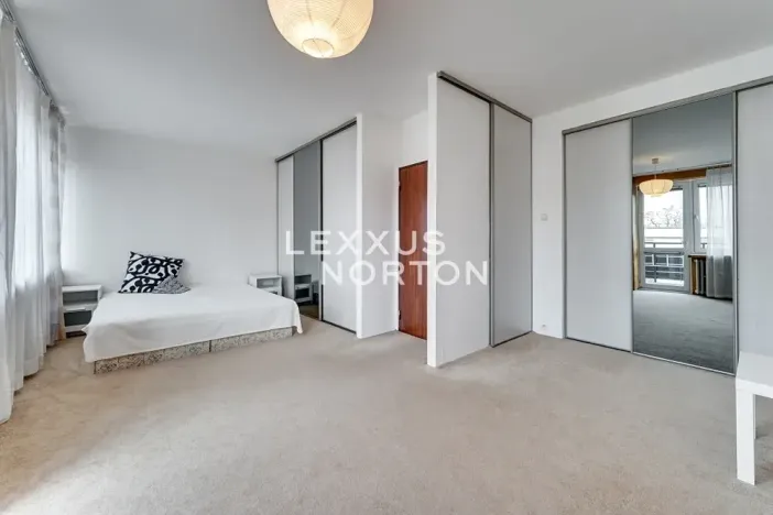Pronájem rodinného domu, Praha - Dejvice, Krohova, 244 m2