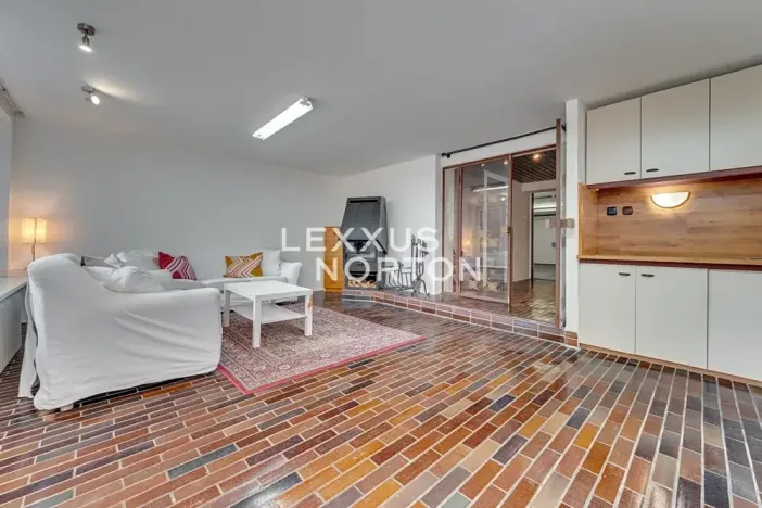 Pronájem rodinného domu, Praha - Dejvice, Krohova, 244 m2