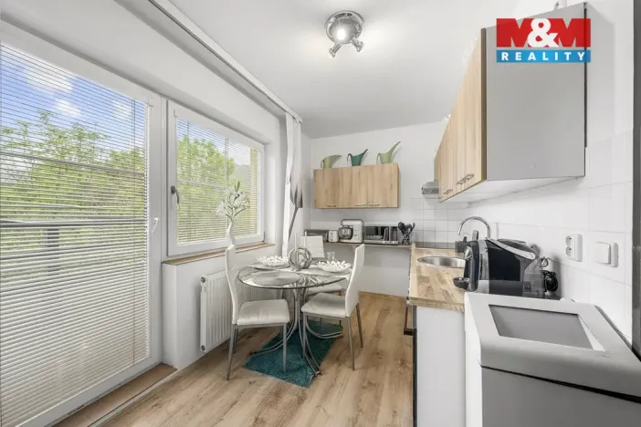 Prodej bytu 2+1, Chlumec, Stradovská, 51 m2