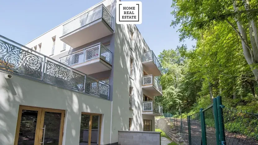 Prodej bytu 2+kk, Karlovy Vary, Šumavská, 150 m2