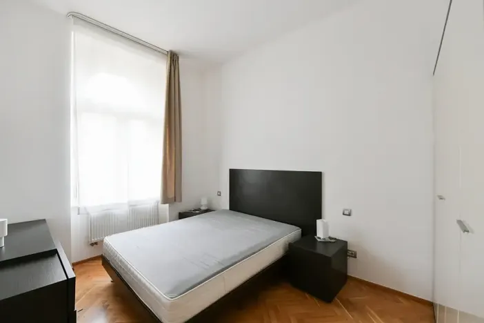 Prodej bytu 2+kk, Praha - Nové Město, Hálkova, 49 m2