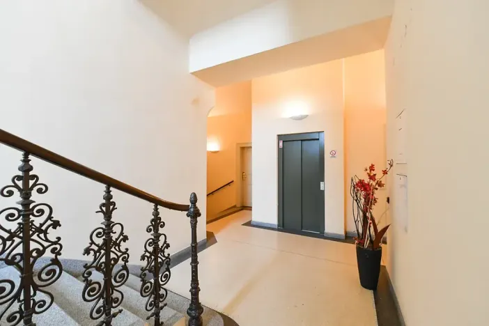 Prodej bytu 2+kk, Praha - Nové Město, Hálkova, 49 m2