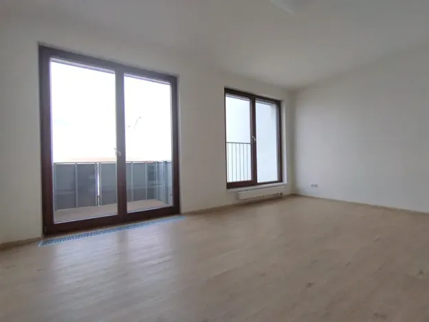 Pronájem bytu 1+kk, Praha - Dolní Chabry, Ústecká, 34 m2