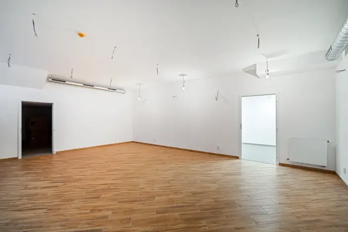 Pronájem restaurace, Praha - Žižkov, Olšanská, 352 m2