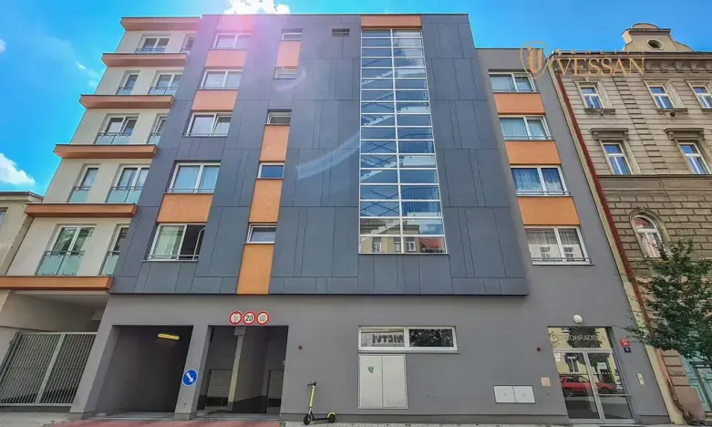 Prodej bytu 1+kk, Praha - Vršovice, Petrohradská, 30 m2