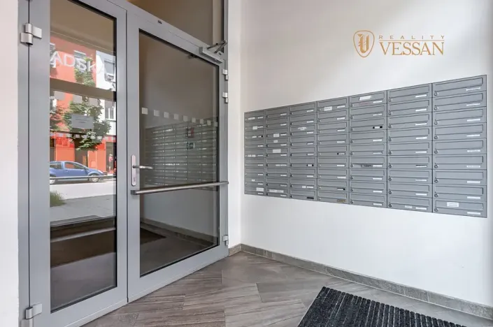 Prodej bytu 1+kk, Praha - Vršovice, Petrohradská, 30 m2