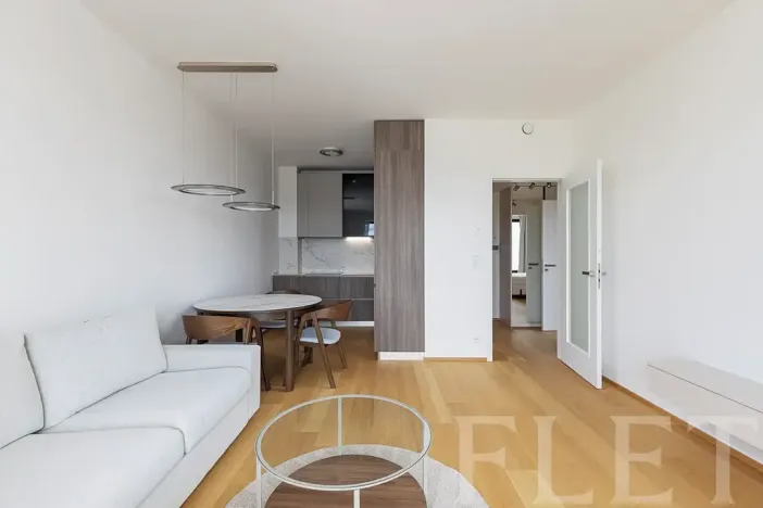 Pronájem bytu 2+kk, Praha - Hrdlořezy, V třešňovce, 53 m2