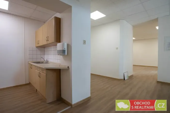 Pronájem kanceláře, Říčany, 17. listopadu, 24 m2
