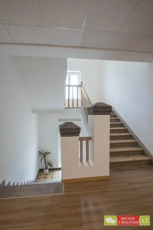 Pronájem kanceláře, Říčany, 17. listopadu, 61 m2