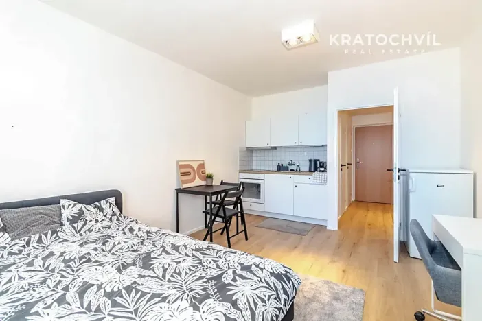 Prodej bytu 1+kk, Praha - Malešice, Počernická, 24 m2