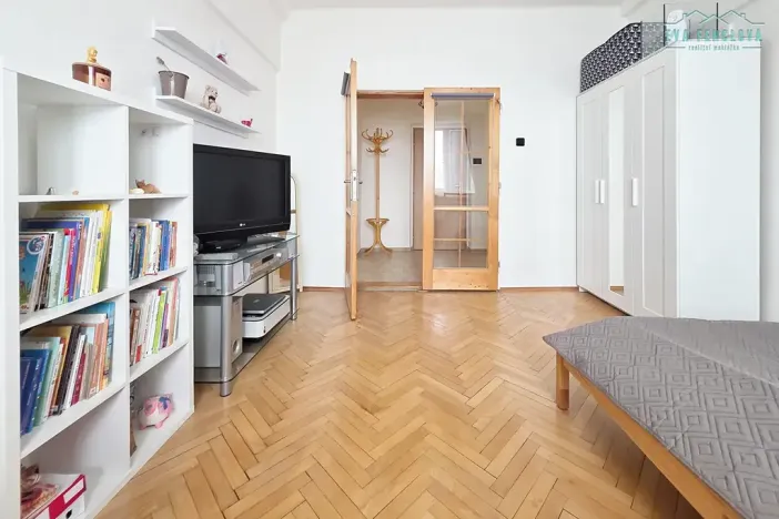 Prodej bytu 2+1, Plzeň, Částkova, 56 m2