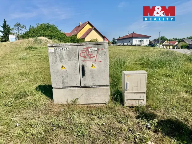 Prodej pozemku pro bydlení, Drnholec, 921 m2