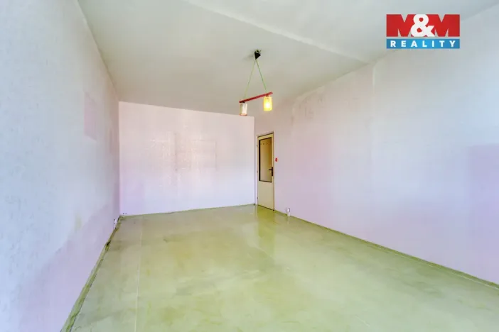 Prodej bytu 2+1, Klatovy - Klatovy III, Plzeňská, 70 m2