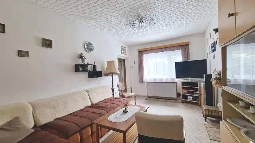 Prodej rodinného domu, Chotětov, 196 m2