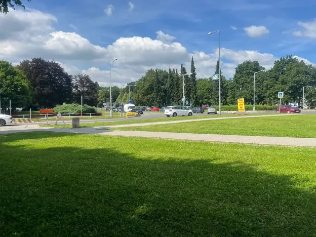 Pronájem bytu 2+kk, Praha - Suchdol, Brandejsovo náměstí, 59 m2