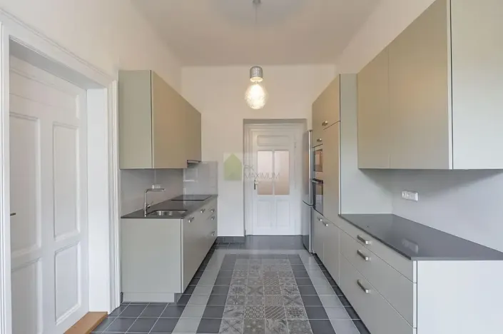 Pronájem bytu 3+1, Praha - Žižkov, Ondříčkova, 100 m2