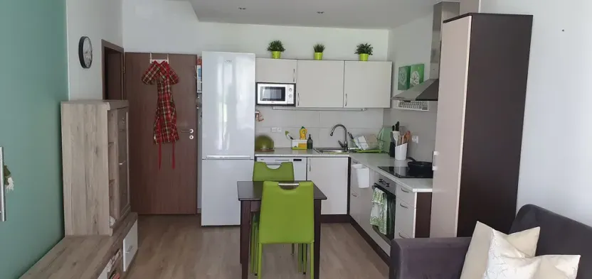 Pronájem bytu 2+kk, Praha - Střížkov, Makedonská, 53 m2