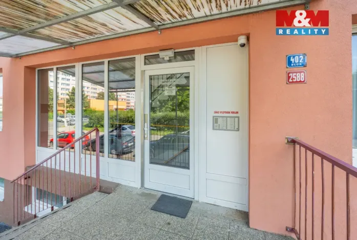 Prodej bytu 2+kk, Kladno - Kročehlavy, Jerevanská, 48 m2