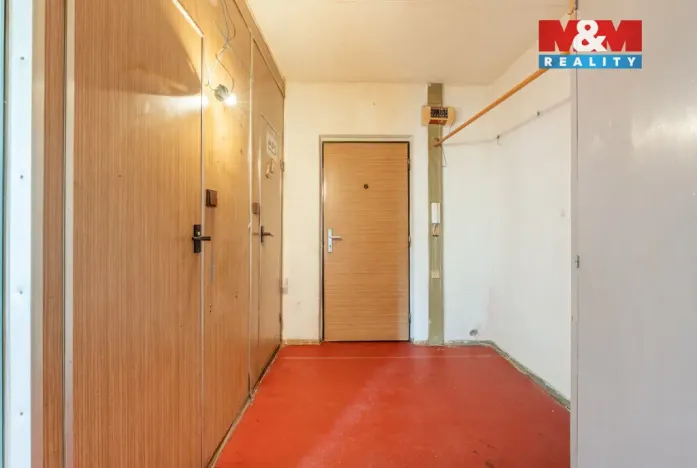 Prodej bytu 2+kk, Kladno - Kročehlavy, Jerevanská, 48 m2