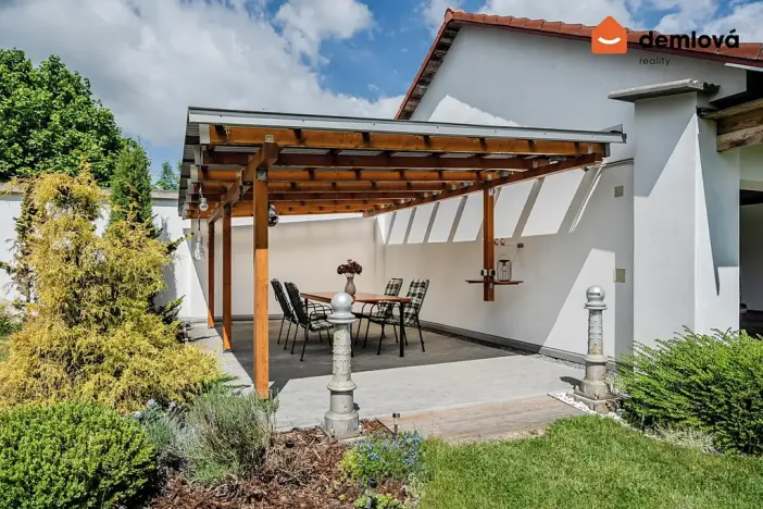 Prodej chalupy, Melč, 309 m2