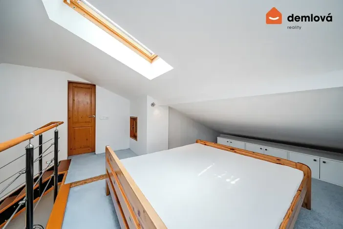 Prodej chalupy, Melč, 309 m2