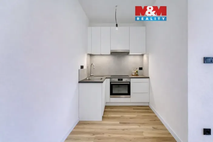 Pronájem bytu 2+kk, Tlučná, Tlučenská kolonie, 40 m2