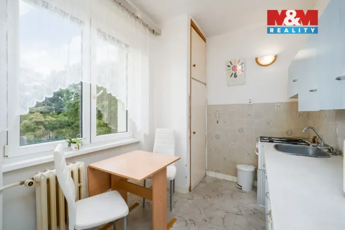 Prodej bytu 2+1, Teplice - Řetenice, Buzulucká, 47 m2