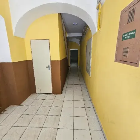 Pronájem bytu 2+1, Lovosice, 8.května, 80 m2