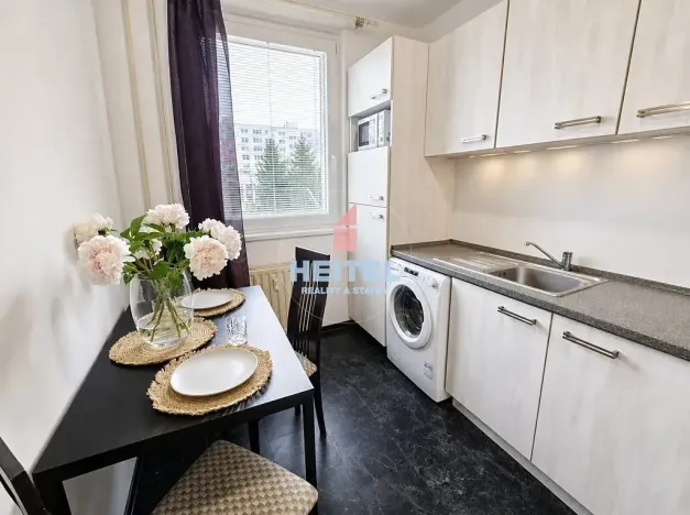 Pronájem bytu 2+1, Olomouc, Trnkova, 44 m2