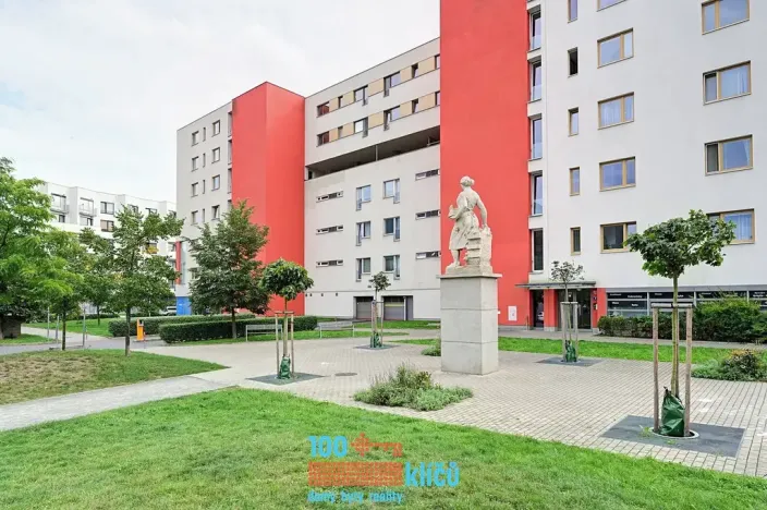 Pronájem bytu 1+1, Praha - Modřany, Vorařská, 37 m2