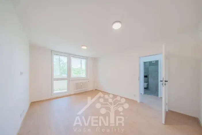 Pronájem bytu 1+1, Napajedla, Nábřeží, 34 m2