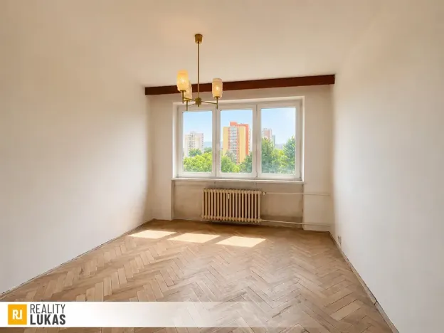 Prodej bytu 2+1, Ostrava, Srbská, 56 m2