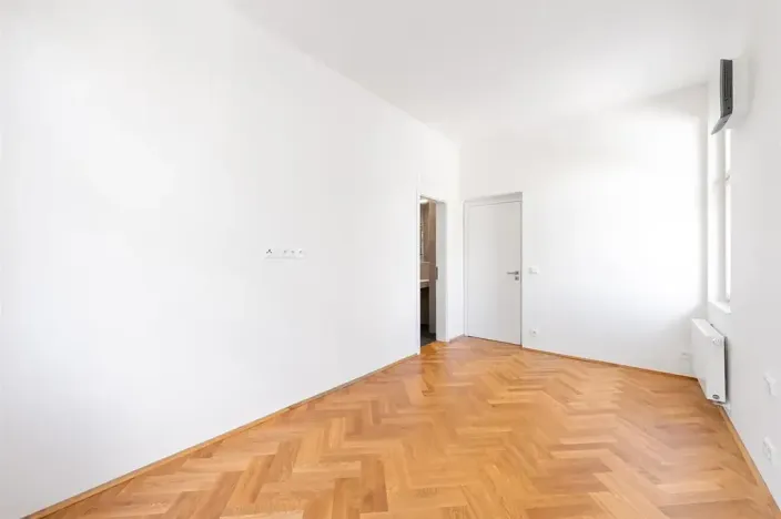 Pronájem bytu 3+kk, Praha - Vinohrady, Hradešínská, 64 m2