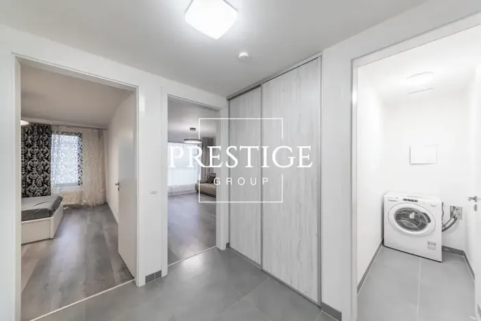 Pronájem bytu 2+kk, Praha - Karlín, Nekvasilova, 67 m2