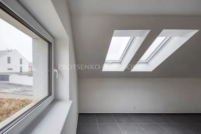 Prodej apartmánu, Frymburk, 218 m2