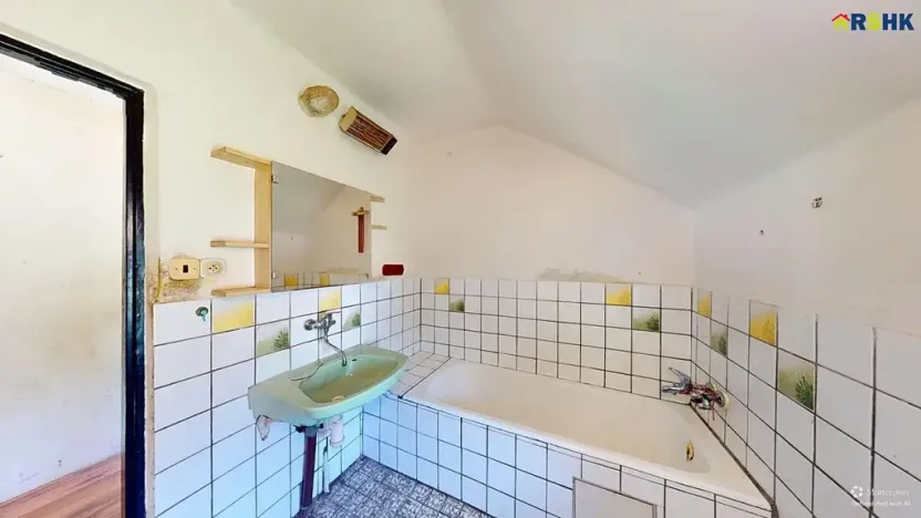 Prodej rodinného domu, Trutnov, Bezděkovská, 212 m2