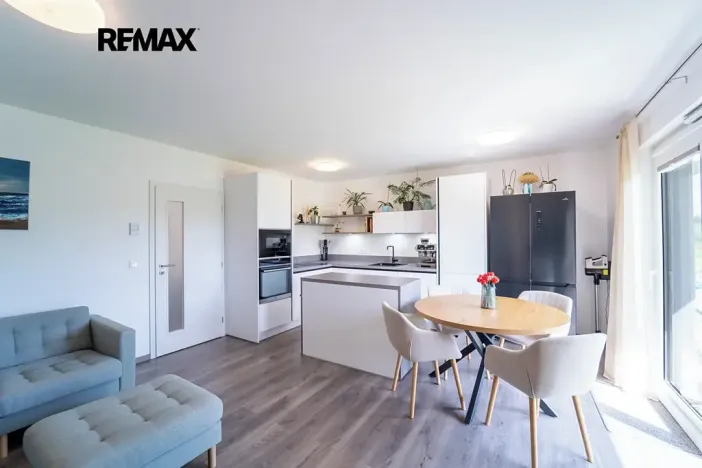 Prodej bytu 3+kk, Poděbrady, Slunečná, 74 m2