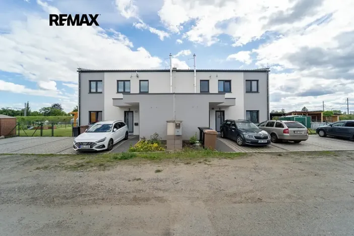 Prodej bytu 3+kk, Poděbrady, Slunečná, 74 m2