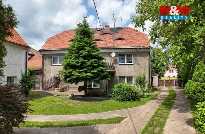 Prodej rodinného domu, Račetice, 438 m2