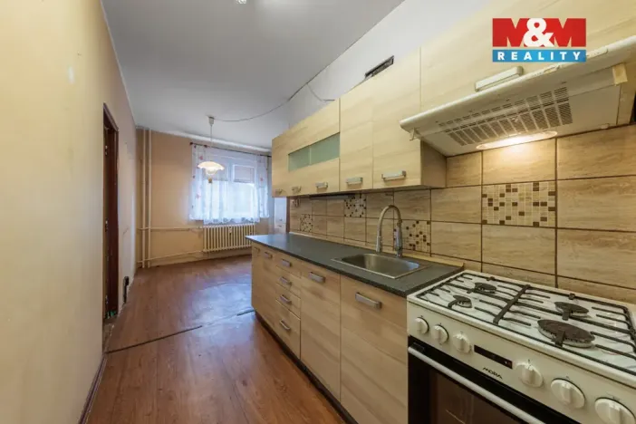 Prodej bytu 2+1, Kynšperk nad Ohří, náměstí SNP, 46 m2